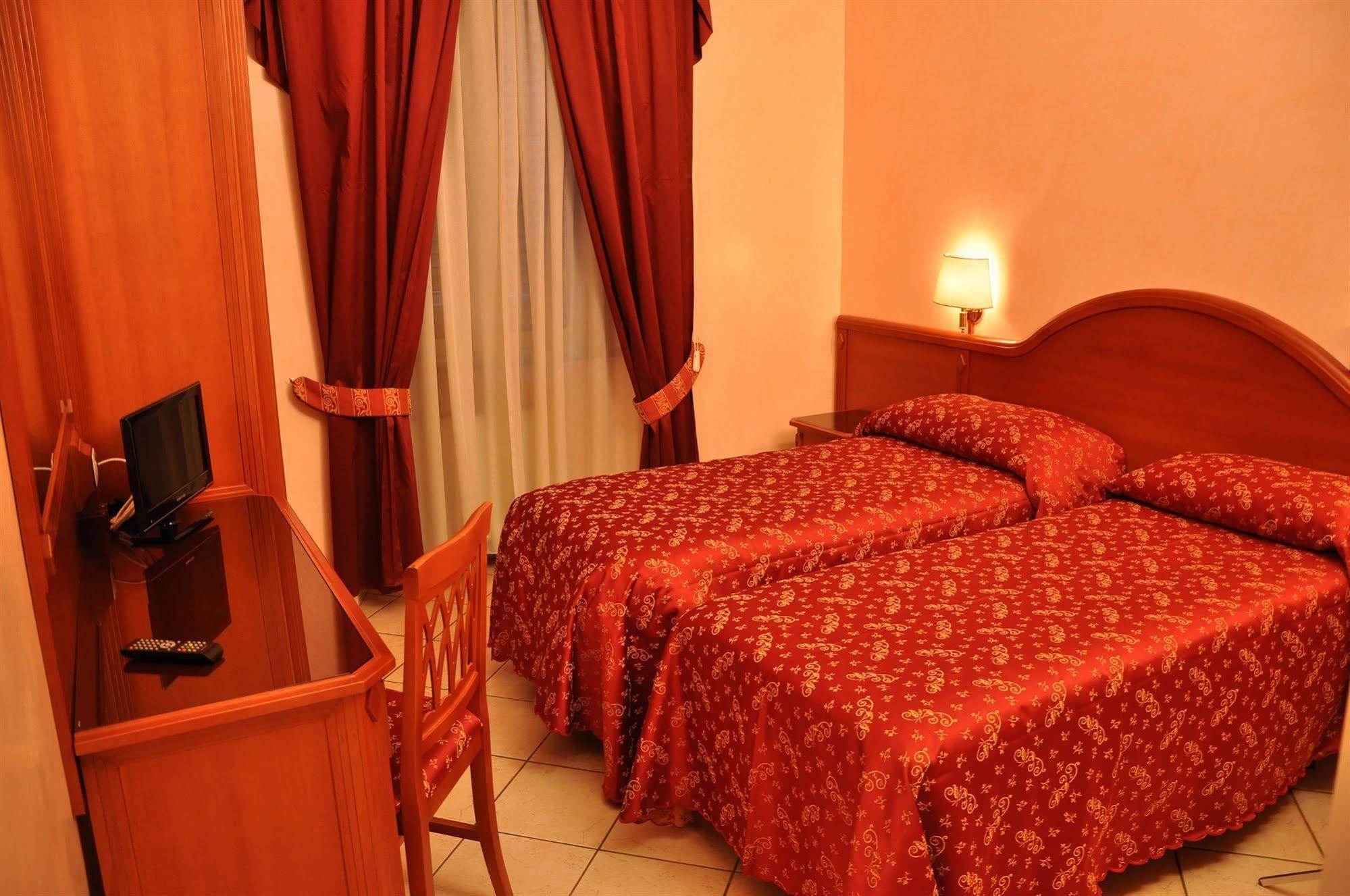 Hotel Sandra Roma